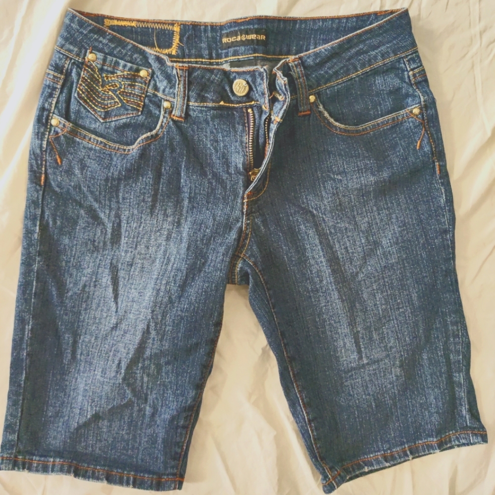 Half length jeans by Roca Wear, size 7, blue denim.